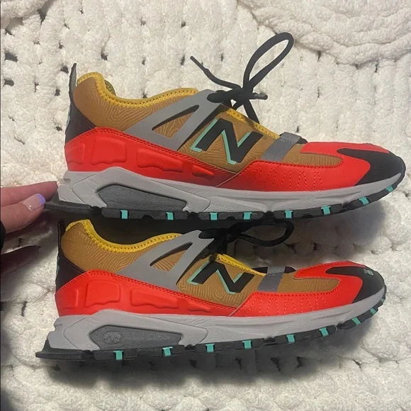 New Balance Sneakers Mens Size 11 - Picture 6 of 6